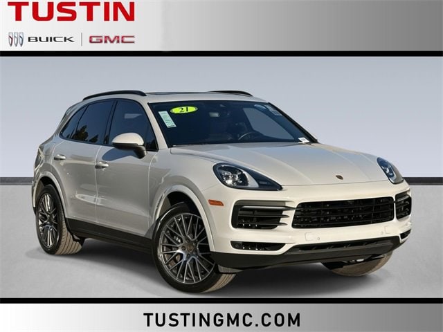 2021 Porsche Cayenne Base's photo