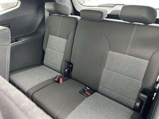 2026 GMC Acadia Elevation - Photo 27