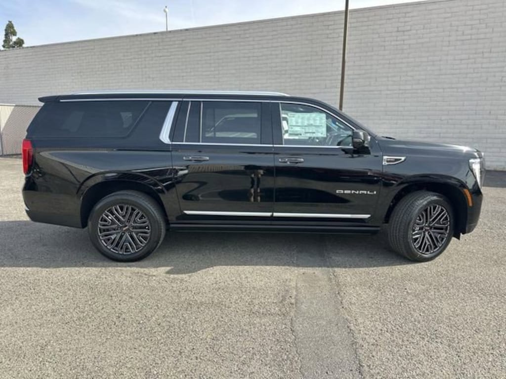 New 2026 GMC Yukon XL Denali SUV