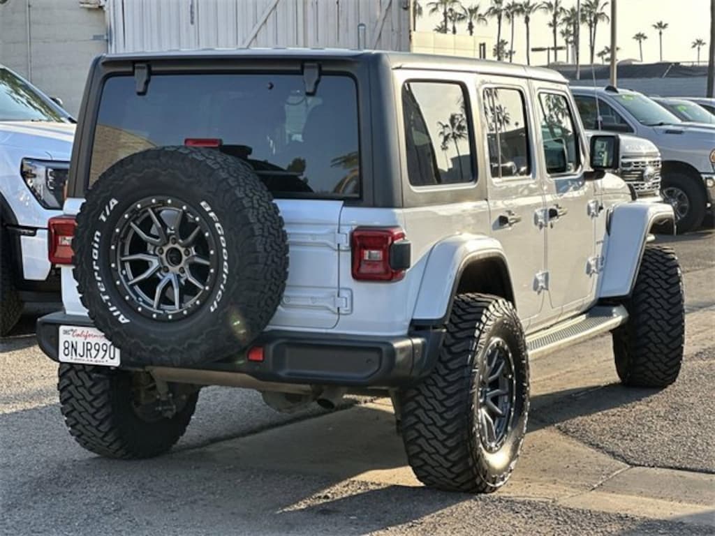 Used 2019 Jeep Wrangler Unlimited Sahara 4x4 SUV