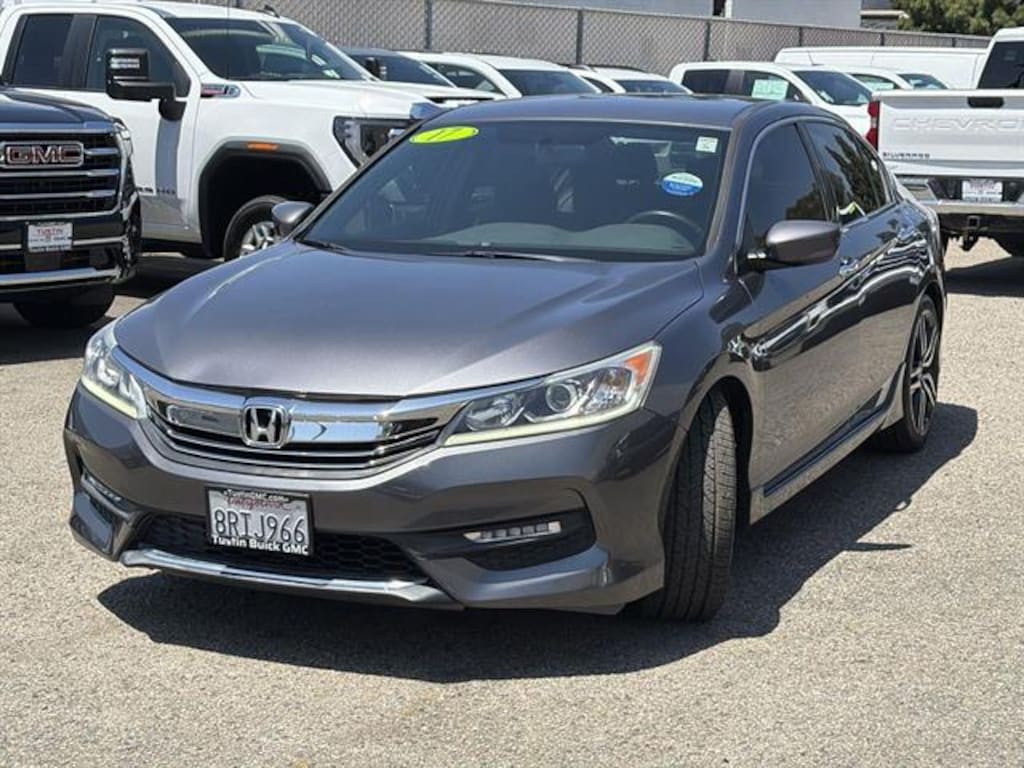 Used 2017 Honda Accord Sport SE Sedan