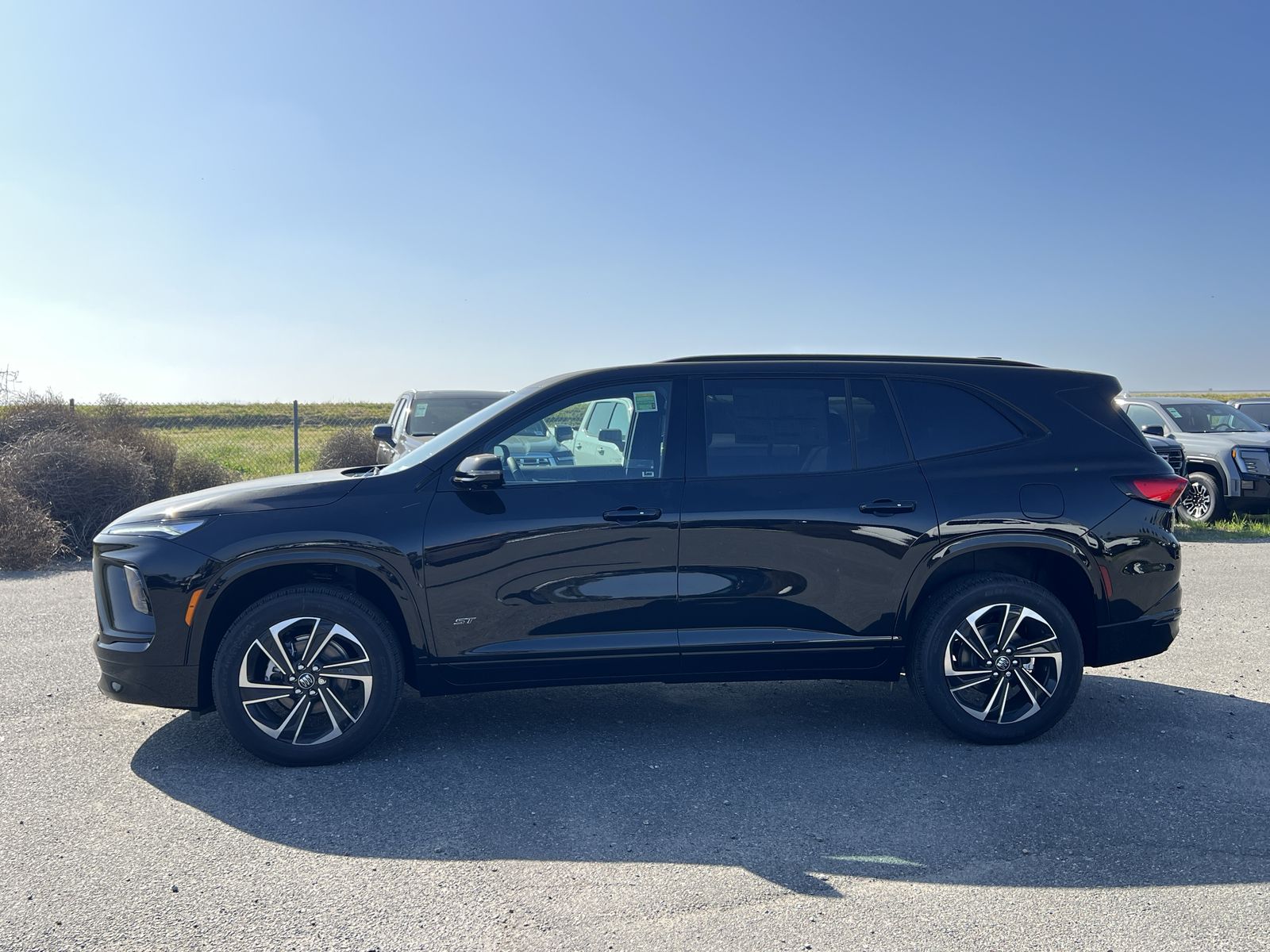 2026 Buick Enclave Sport Touring - Photo 14