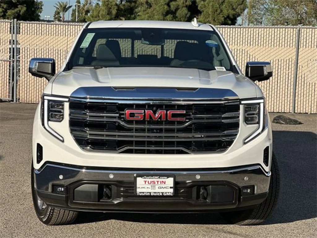 New 2026 GMC Sierra 1500 SLT Truck