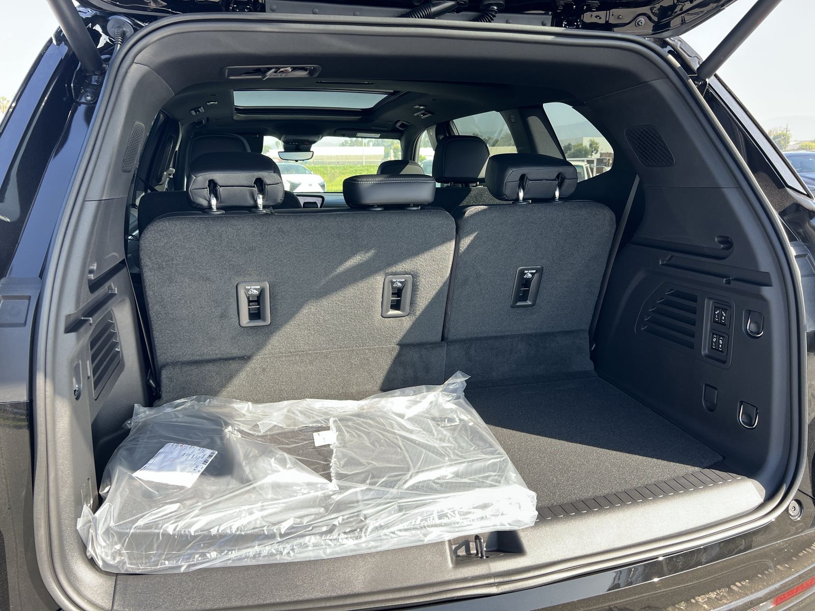 2026 Buick Enclave Sport Touring - Photo 39