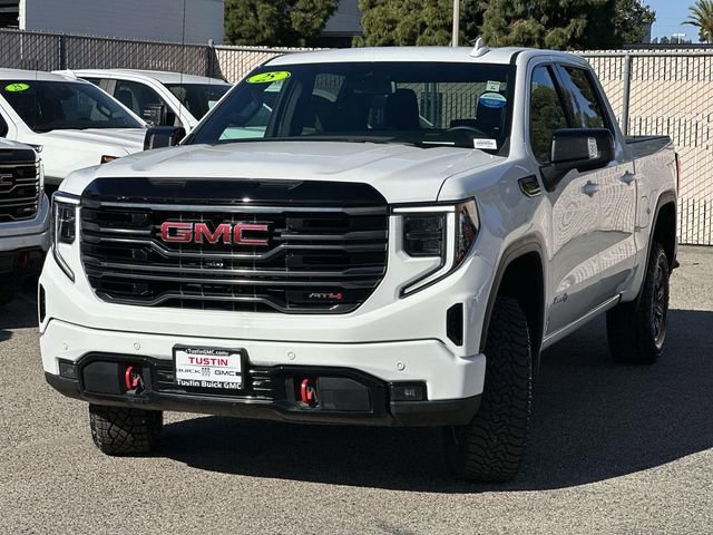 2025 GMC Sierra 1500 AT4 photo 3