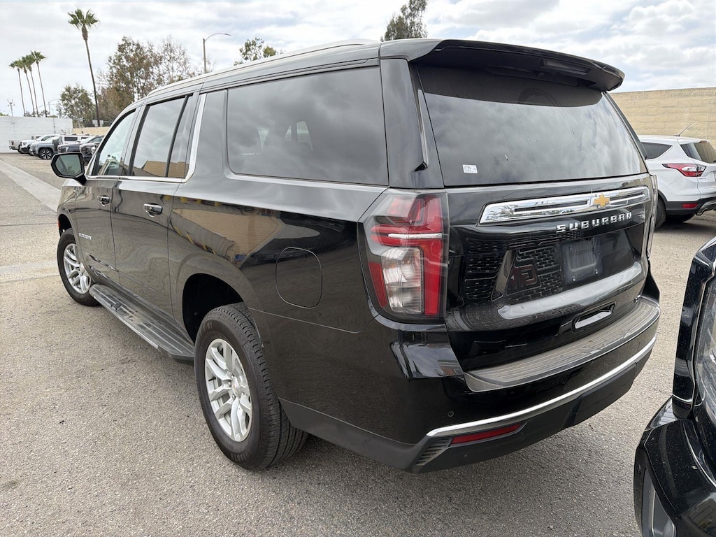 Used 2023 Chevrolet Suburban LT SUV