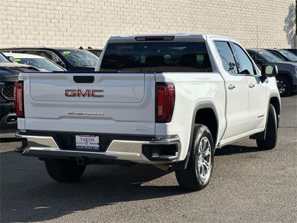 Used 2024 GMC Sierra 1500 SLT Truck
