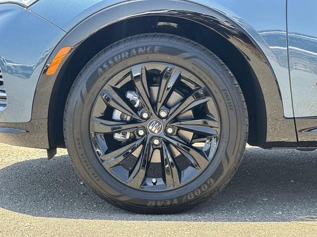 2026 Buick Envista Sport Touring - Photo 28