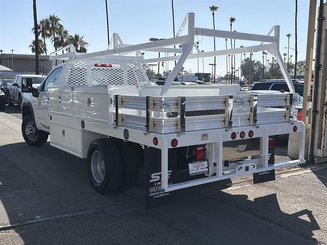 2026 GMC Sierra 3500 Chassis Cab Pro - Photo 6