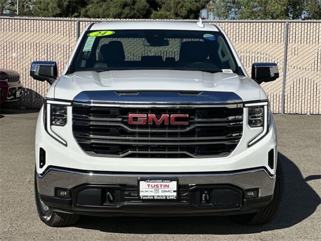 Used 2024 GMC Sierra 1500 SLT Truck