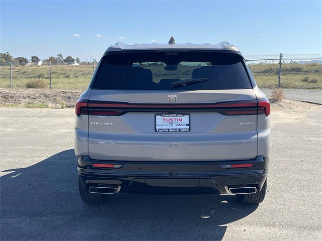 2026 Buick Enclave Sport Touring photo 4