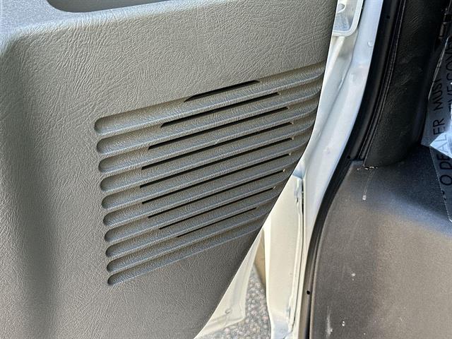 2026 GMC Savana Cargo Work Van - Photo 17