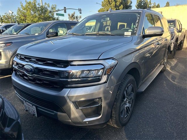 2024 Ford Expedition MAX Limited photo 2