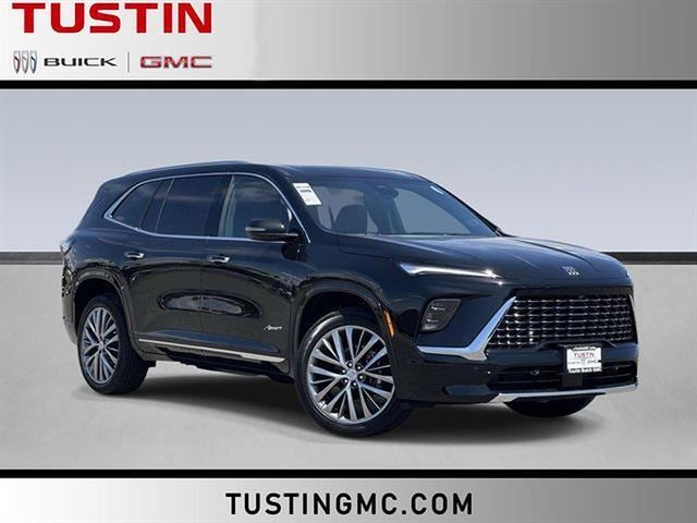 2026 Buick Enclave Avenir AWD's photo