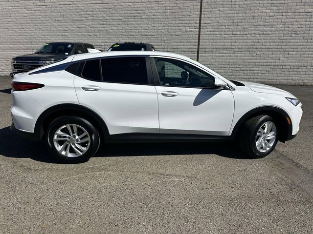 2025 Buick Envista Preferred photo 2