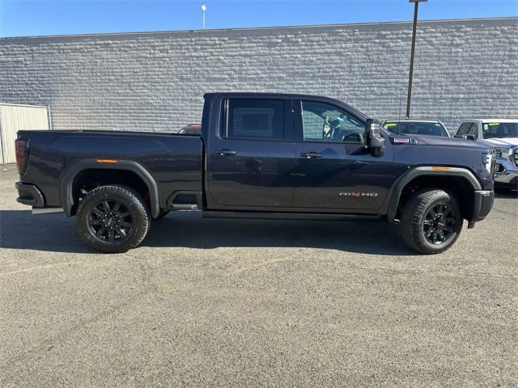 New 2026 GMC Sierra 2500 HD AT4 Truck