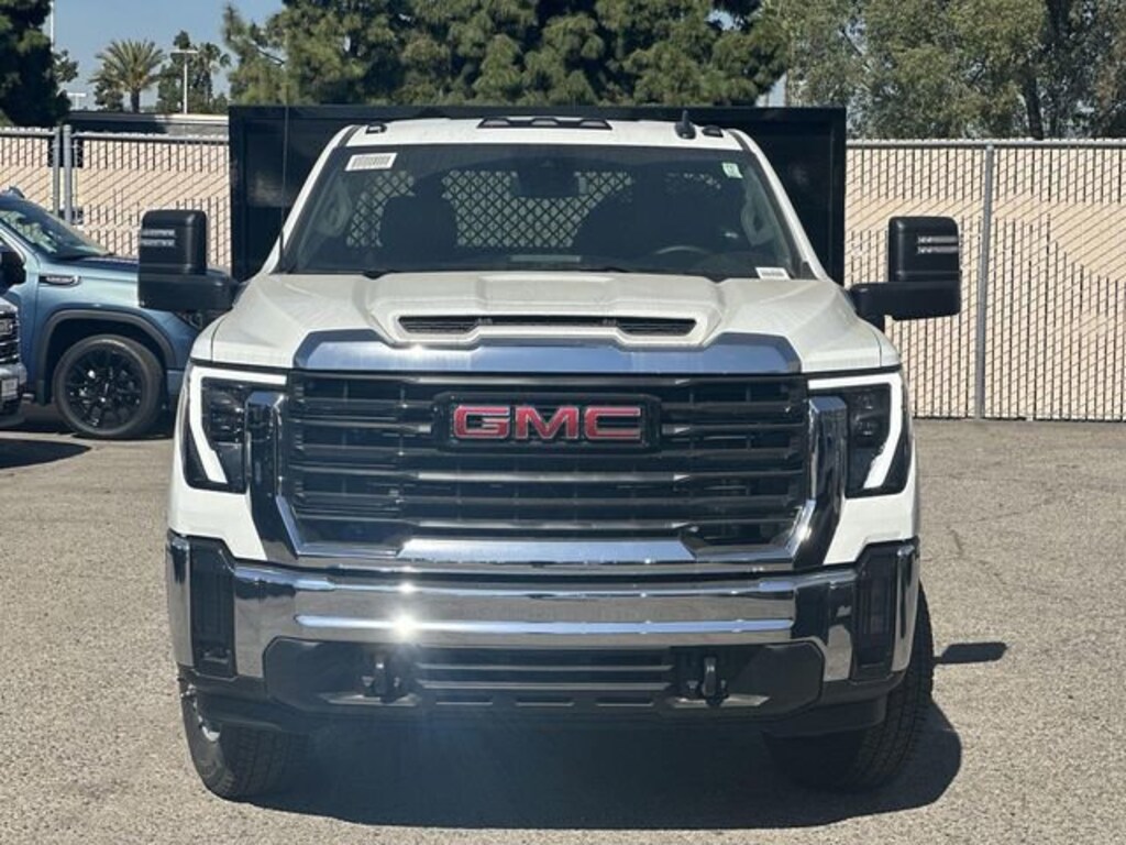 New 2026 GMC Sierra 3500 HD Chassis Cab Pro Truck