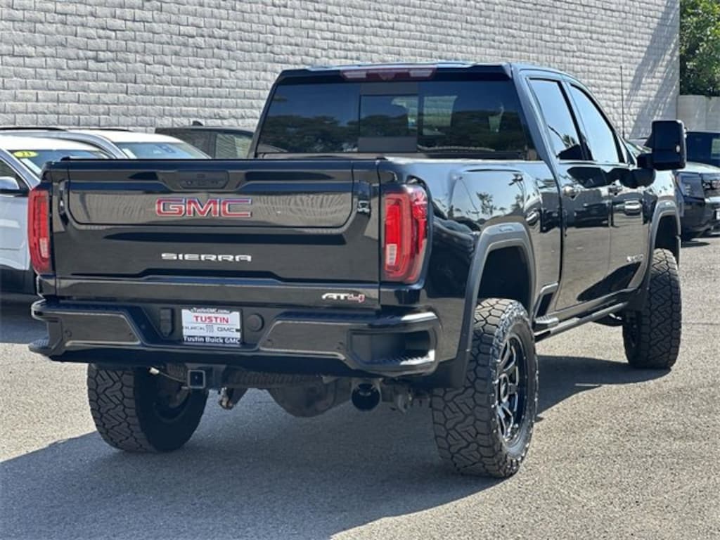Used 2022 GMC Sierra 2500 HD AT4 Truck
