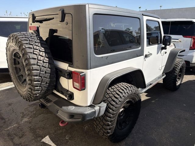 2011 Jeep Wrangler Rubicon photo 2
