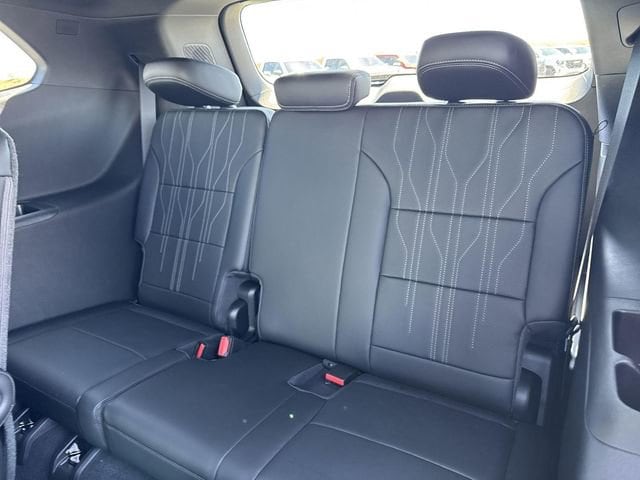 2026 Buick Enclave Avenir - Photo 26