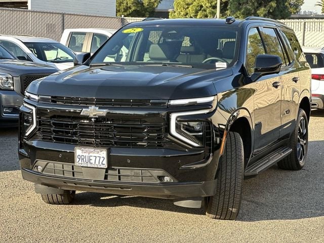 2025 Chevrolet Tahoe RST photo 3