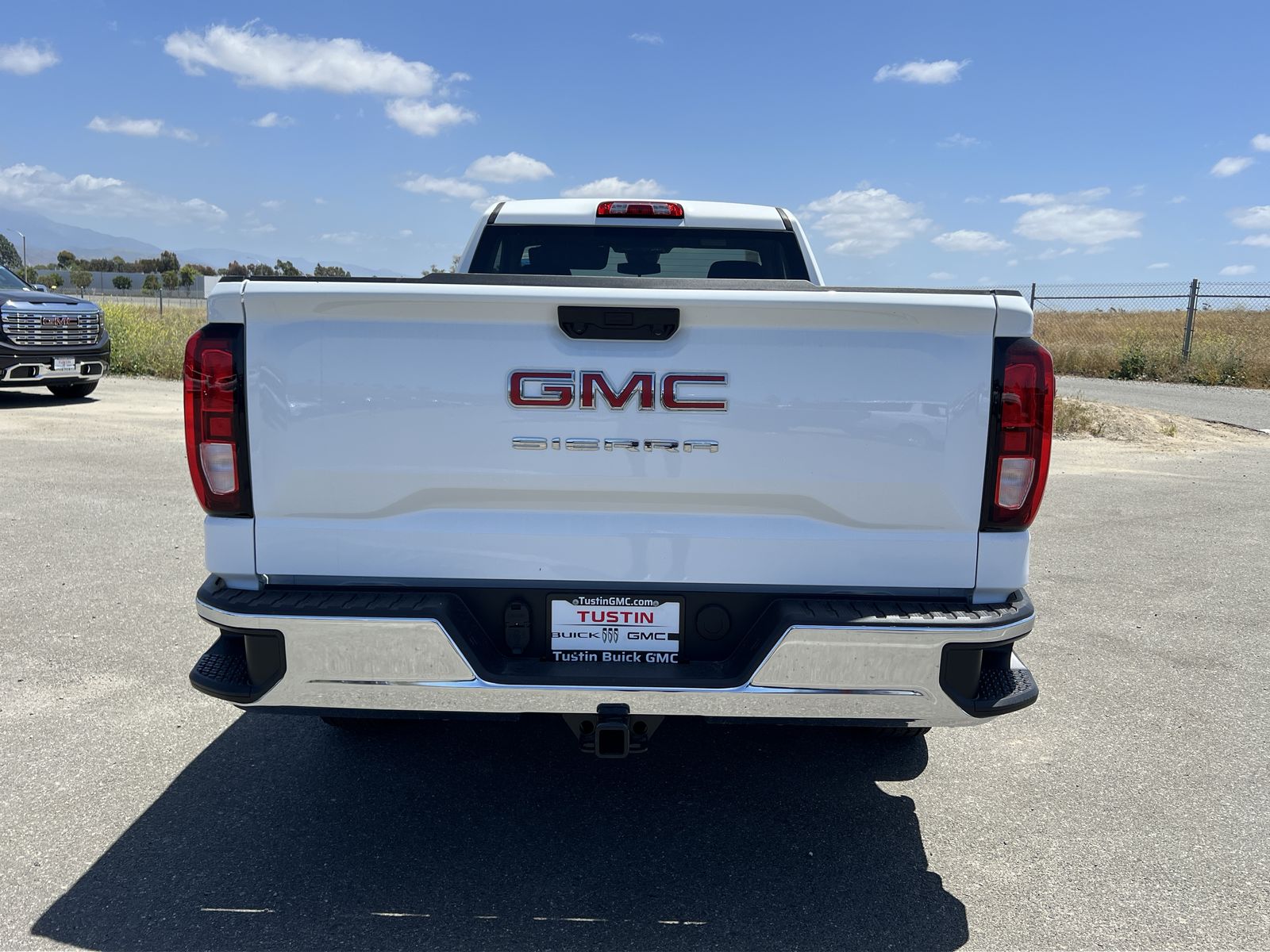 2025 GMC Sierra 1500 Pro - Photo 36