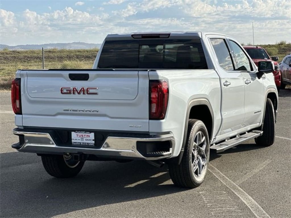 New 2026 GMC Sierra 1500 SLT Truck