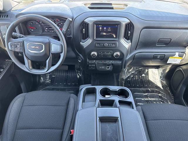 2026 GMC Sierra 3500 Chassis Cab Pro - Photo 7