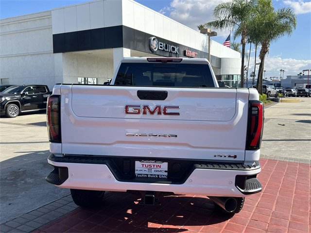 2026 Gmc Sierra 2500 HD AT4 photo 4