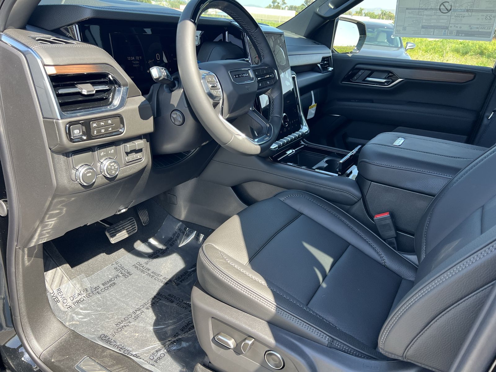 2026 GMC Yukon XL Denali - Photo 53