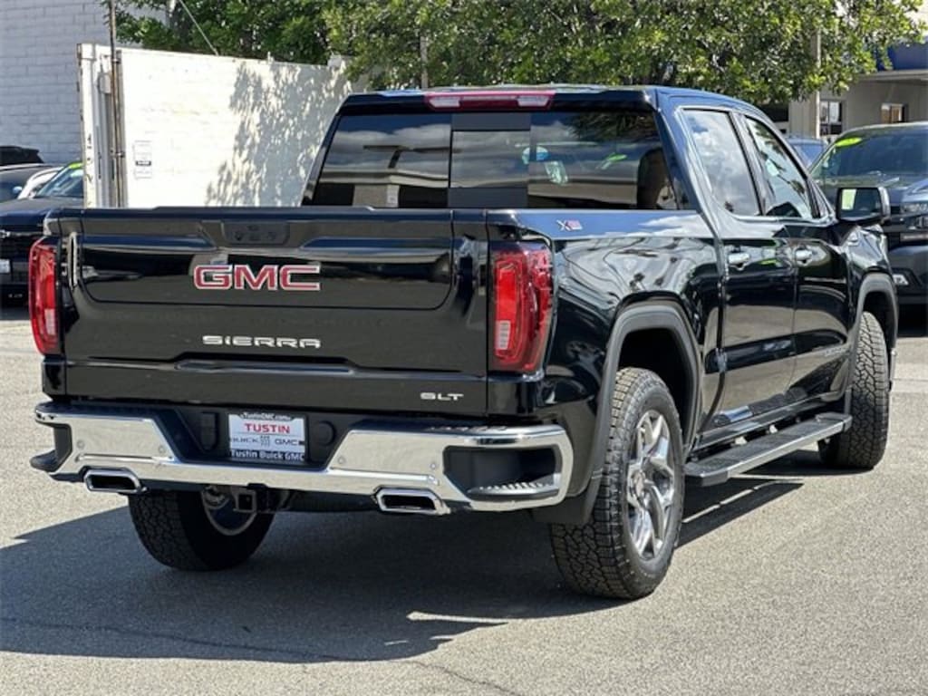 New 2026 GMC Sierra 1500 SLT Truck