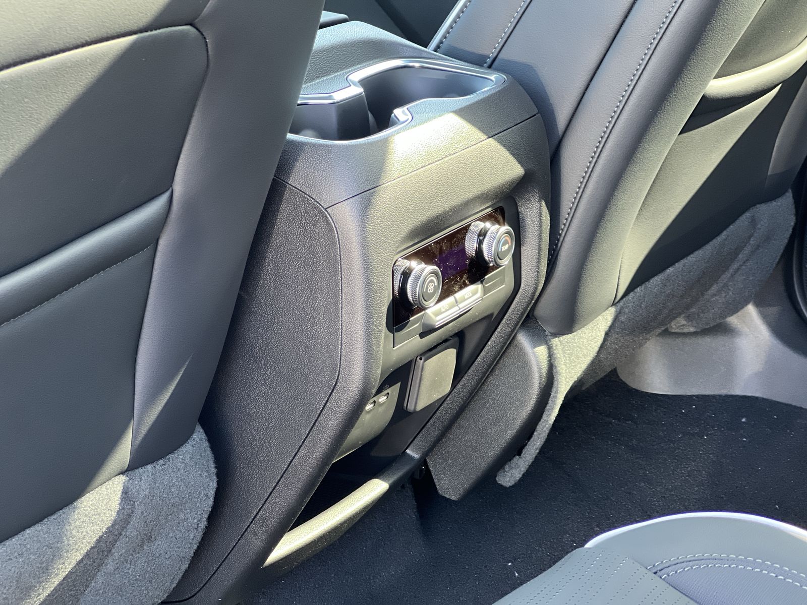 2026 Buick Enclave Sport Touring - Photo 38