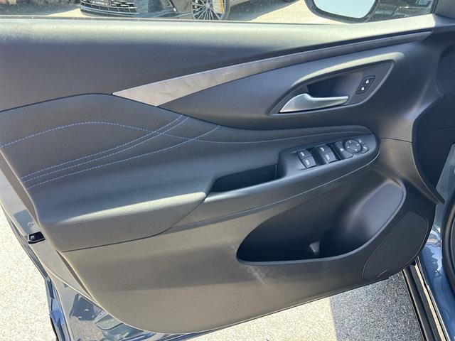 2026 Buick Envista Sport Touring - Photo 10