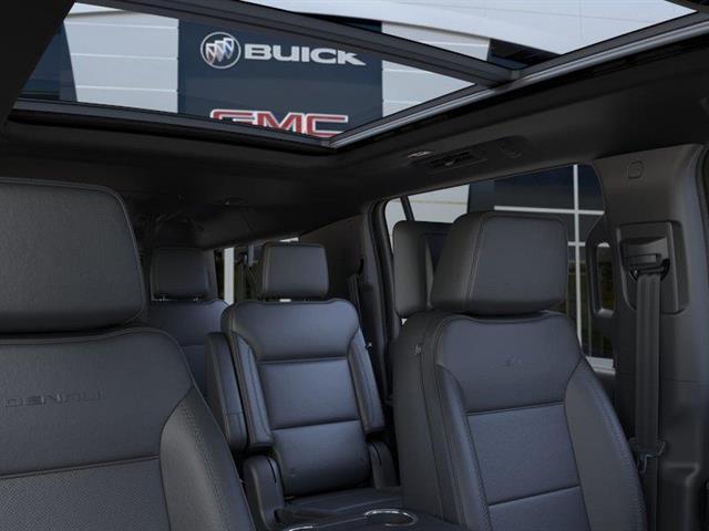 2026 GMC Yukon XL Denali - Photo 23