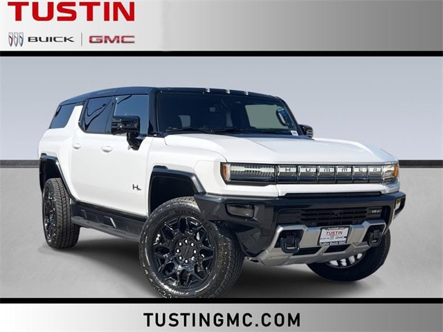 2026 GMC HUMMER EV 2X's photo