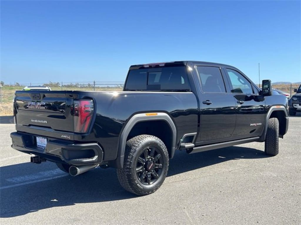 New 2026 GMC Sierra 2500 HD AT4 Truck