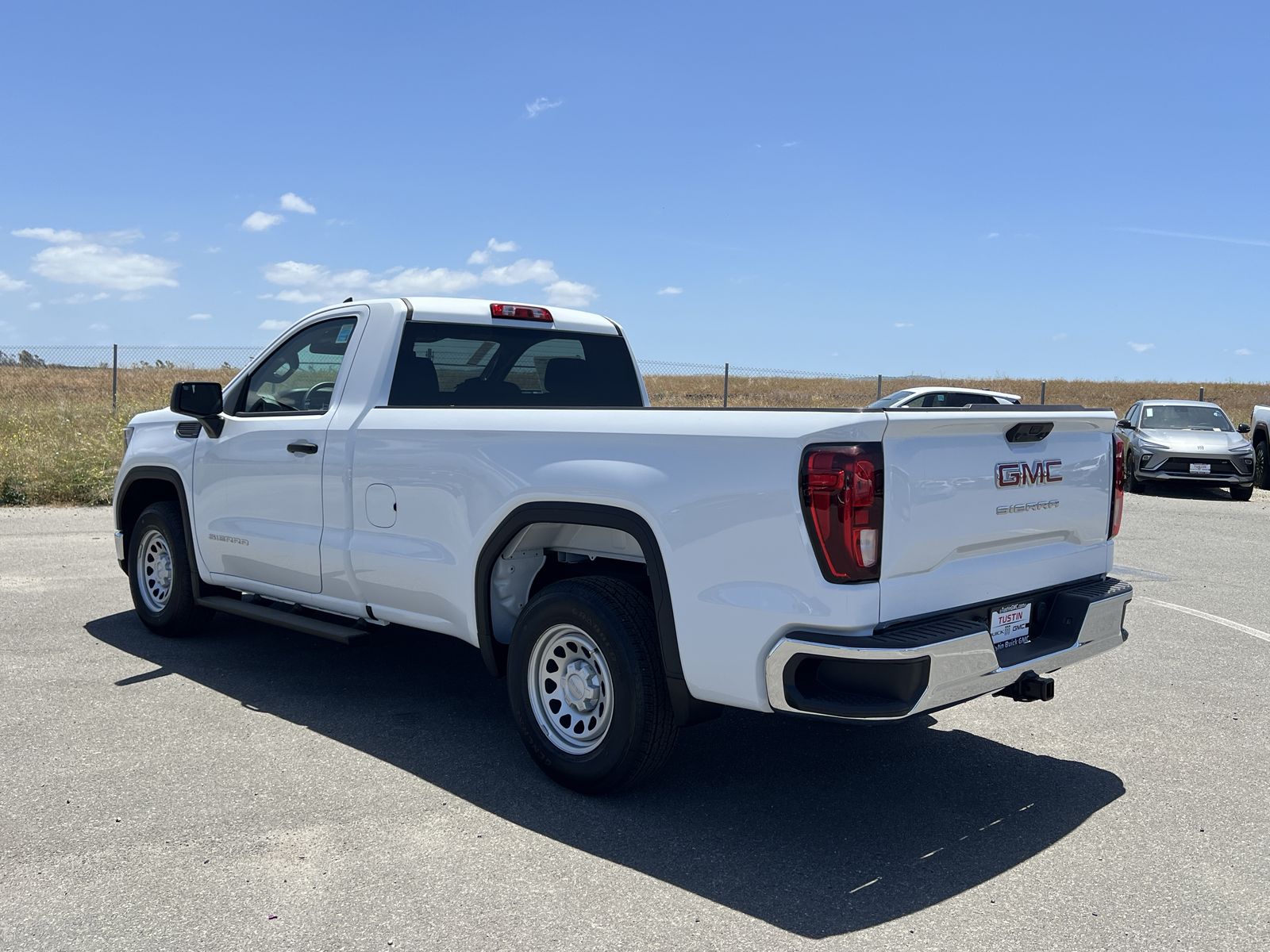 2025 GMC Sierra 1500 Pro - Photo 37