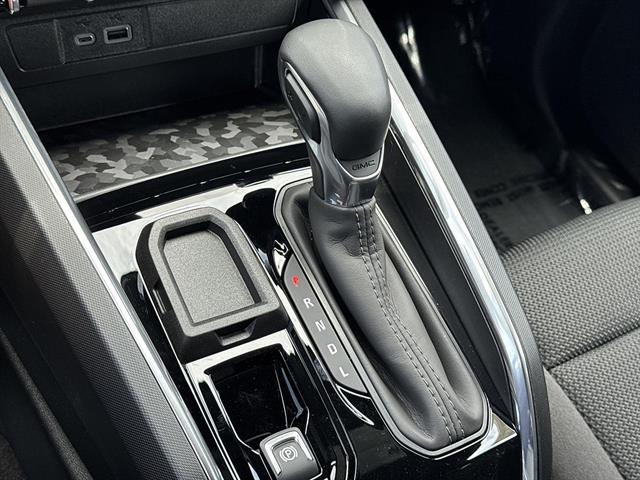 2026 GMC Canyon Elevation - Photo 13