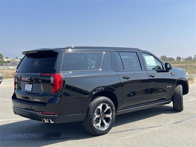 2026 Gmc Yukon XL AT4 Ultimate photo 3