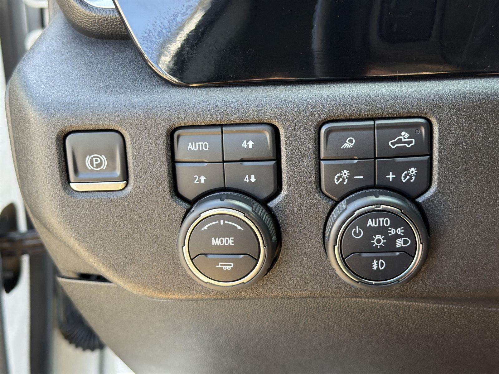 2024 Chevrolet Silverado 2500HD LTZ - Photo 17