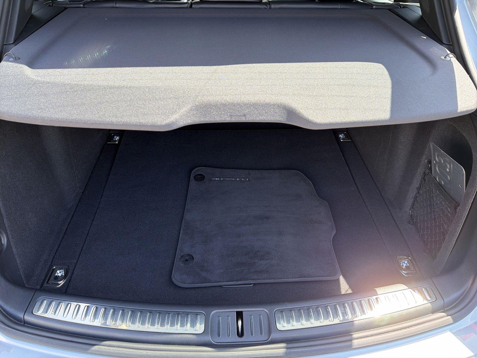 2024 Porsche Macan Base - Photo 26