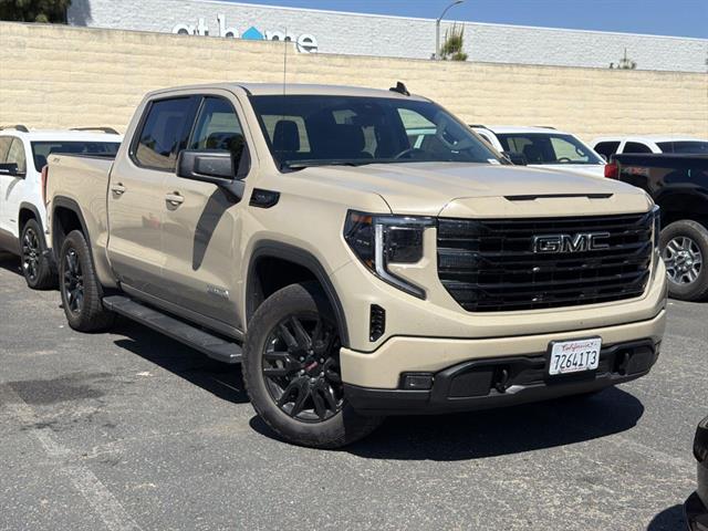 2023 GMC Sierra 4WD Crew Cab Short Box Elevation's photo