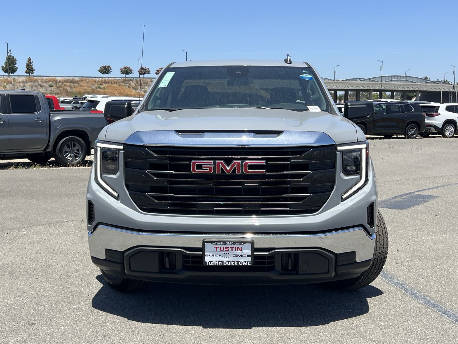 2025 GMC Sierra 1500 Pro - Photo 40