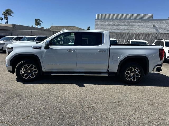 2026 GMC Sierra 1500 SLT photo 6