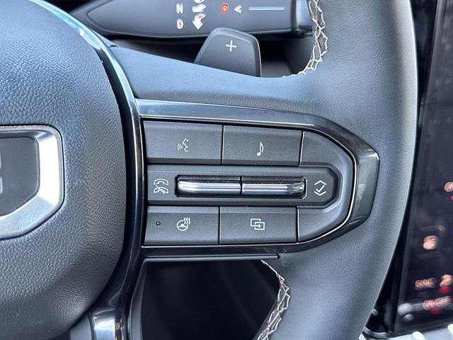 2026 GMC Yukon XL AT4 - Photo 10