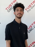 Staff member Androu Mansour from ID_640d1f15dc07