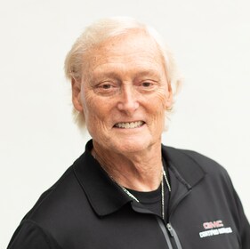 Staff member Howard Rosencrantz from ID_558de2