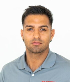 Staff member Aria Behnamzadeh from ID_b02ff7