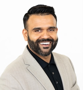 Staff member Faizon Siddiqi from ID_b62500