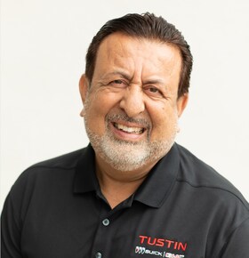 Staff member Jay Asefi from ID_b62500